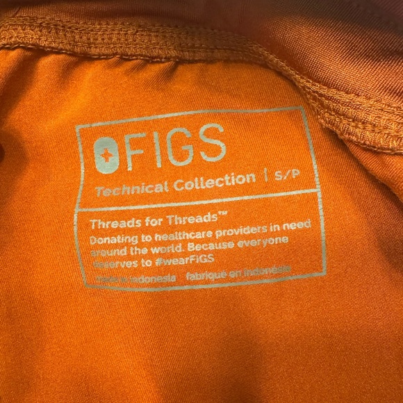 Figs Scrub Set - Picture 7 of 8